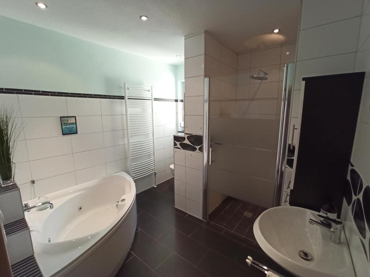 Ferienwohnung Am Hopfengarten Illschwang Екстериор снимка